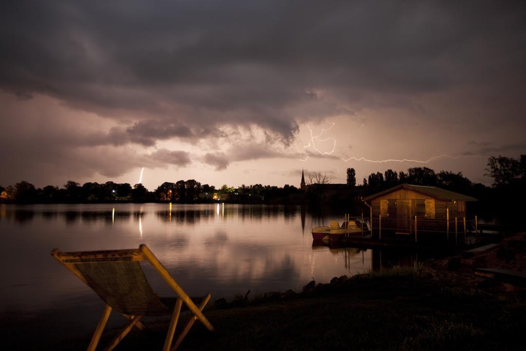 Resort Kormoran-Garni เซห์เดนิค ภายนอก รูปภาพ