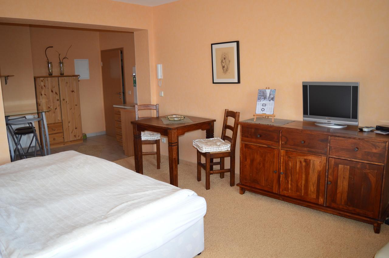 Resort Kormoran-Garni เซห์เดนิค ภายนอก รูปภาพ