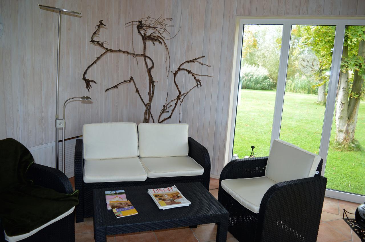 Resort Kormoran-Garni เซห์เดนิค ภายนอก รูปภาพ